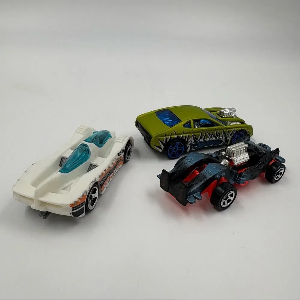 Vintage Hot Wheels 1986 to‎ 2001 Diecast Bundle